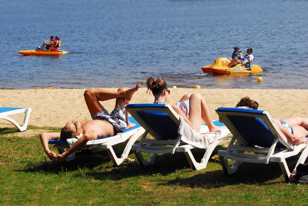 The Pines Cottage Resort Oxtongue Lake Exterior photo